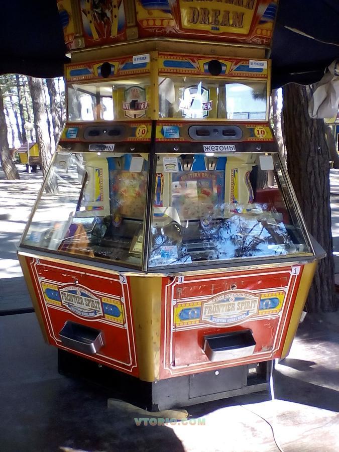 Игровой автомат Резидент ( ) играть онлайн